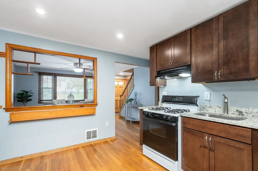 349 Laxson Avenue Manchester NH 03103