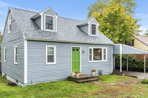 349 Laxson Avenue Manchester NH 03103