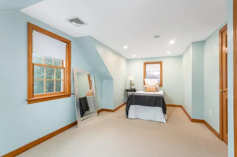 349 Laxson Avenue Manchester NH 03103