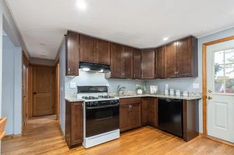 349 Laxson Avenue Manchester NH 03103