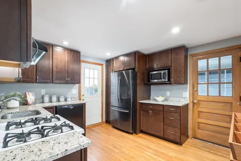 349 Laxson Avenue Manchester NH 03103