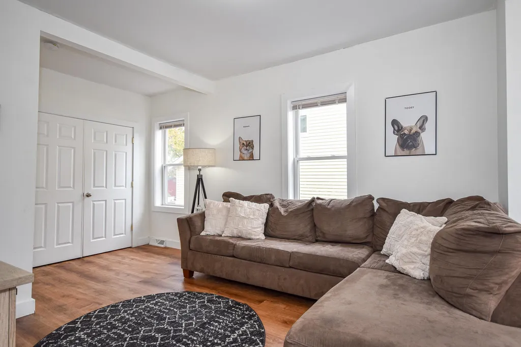 4 Cocheco Avenue Rochester NH 03868