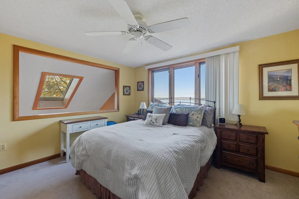 2696 Lake Shore Road Gilford NH 03249