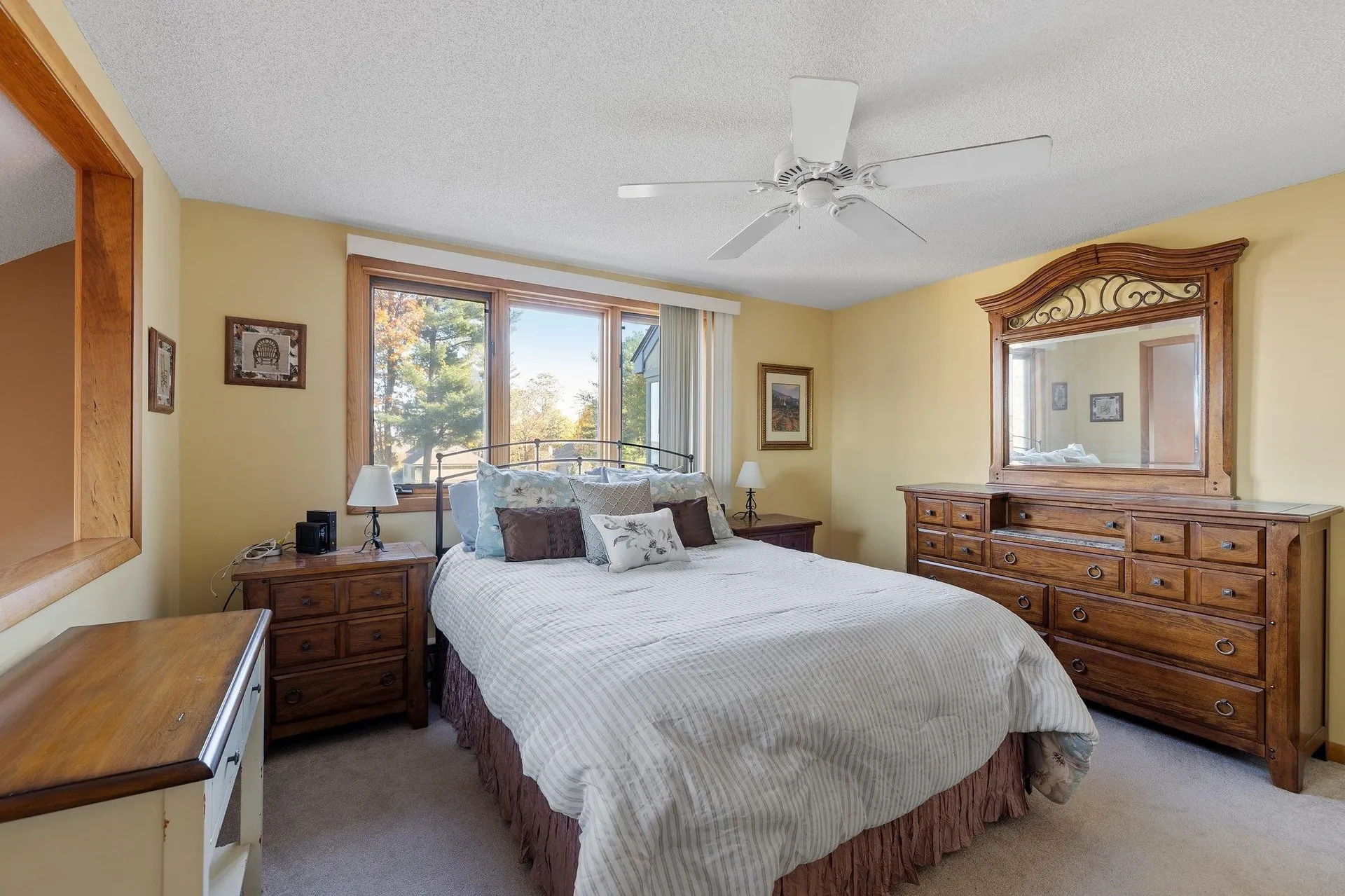 2696 Lake Shore Road Gilford NH 03249
