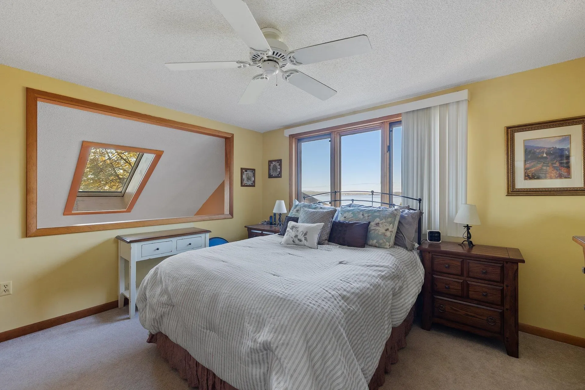 2696 Lake Shore Road Gilford NH 03249
