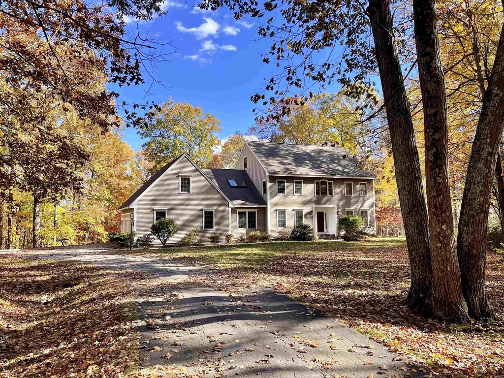 9 Whittemore Lane Amherst NH 03031