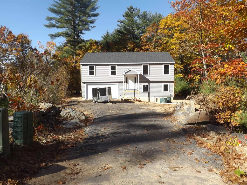 15 Hiltons Lane Rochester NH 03868