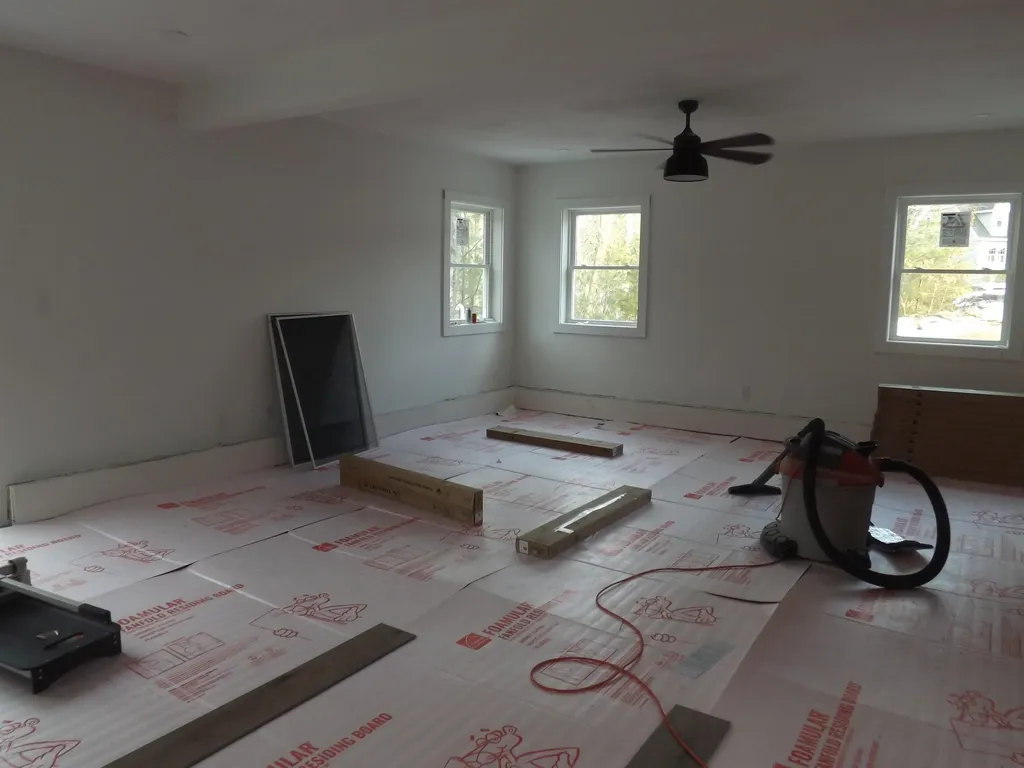 15 Hiltons Lane Rochester NH 03868