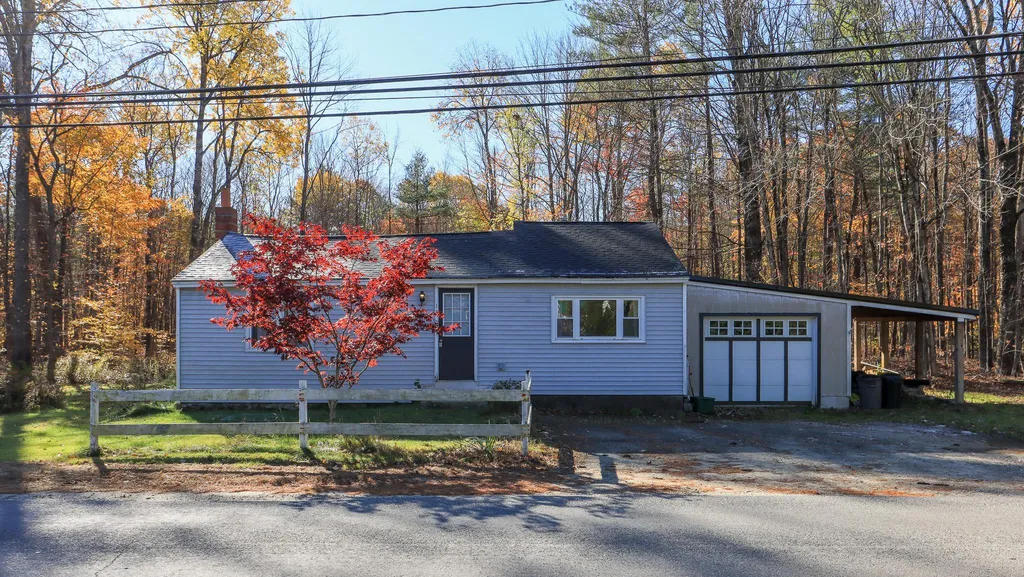 13 Reservoir Drive Weare NH 03281-4524