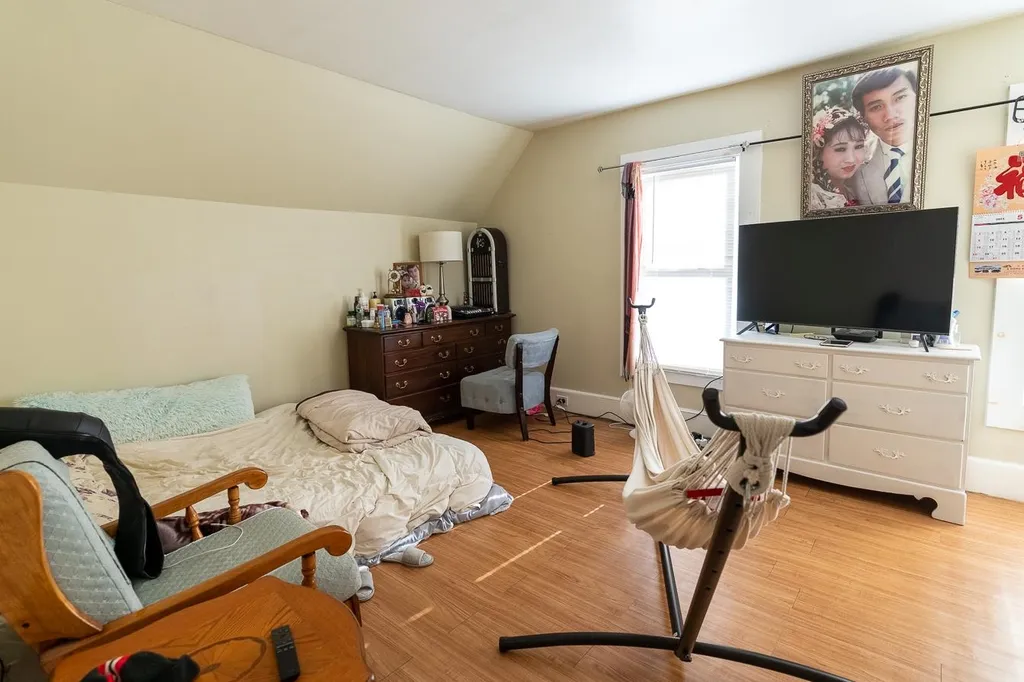 159 Blaine Street Manchester NH 03102