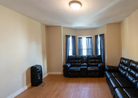 159 Blaine Street Manchester NH 03102