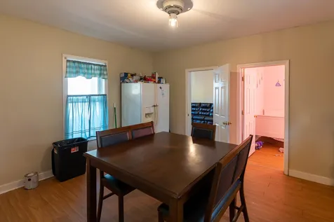 159 Blaine Street Manchester NH 03102