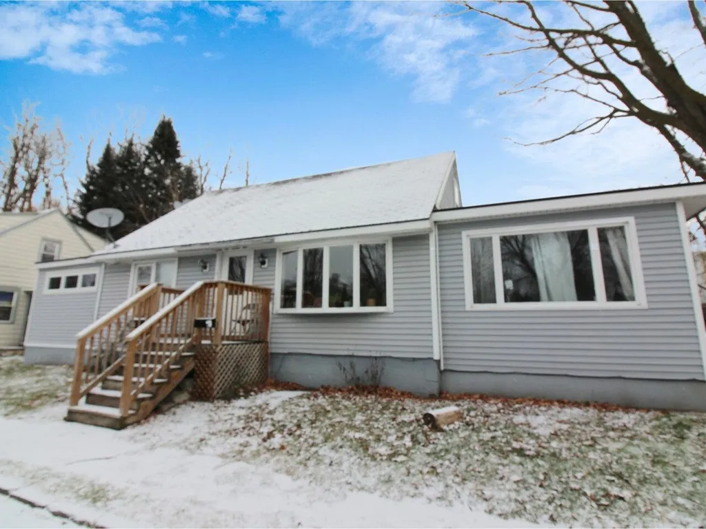 10 Dans Court Burlington VT 05401