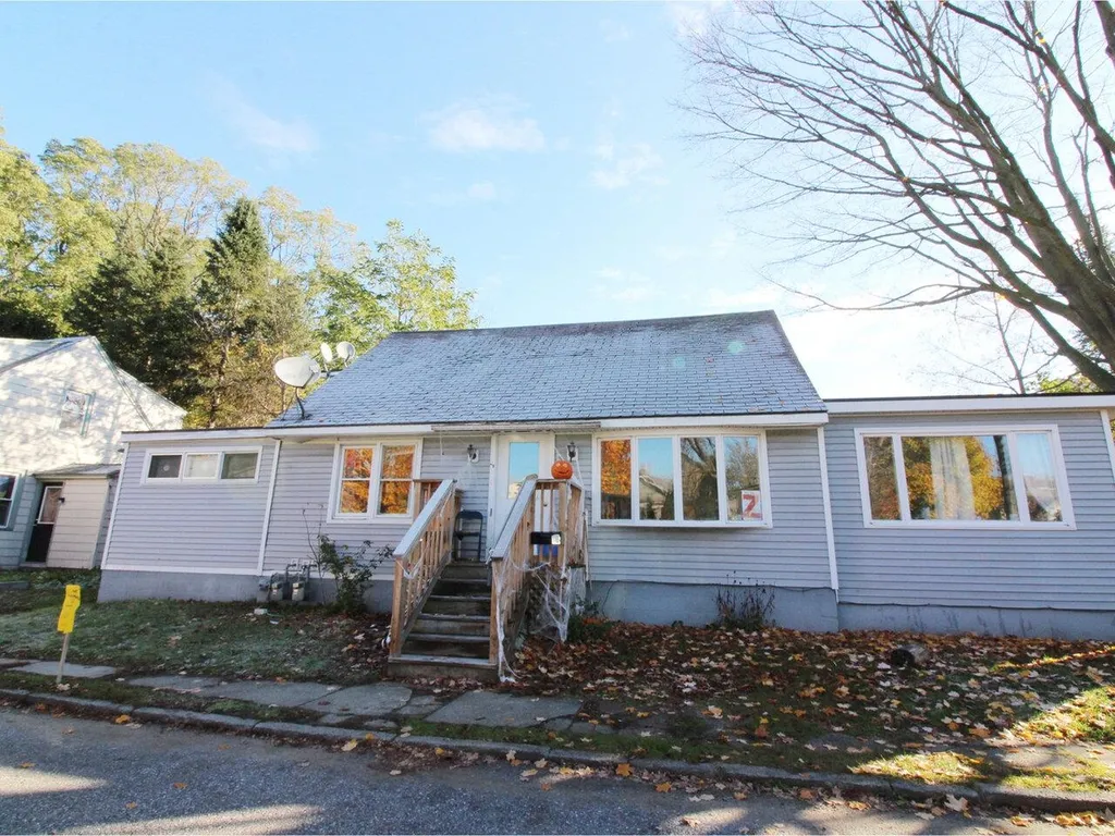 10 Dans Court Burlington VT 05401