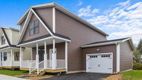 34 Mollys Way Winooski VT 05404