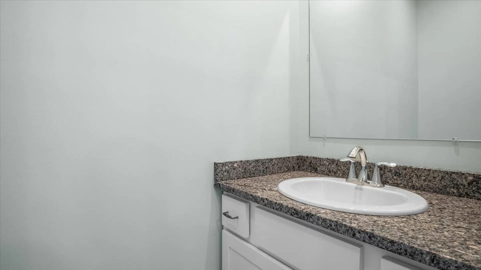 48 Mollys Way Winooski VT 05404