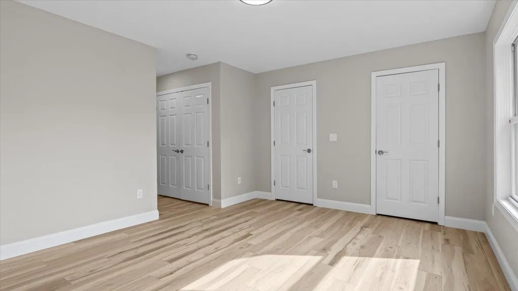 40 Mollys Way Winooski VT 05404