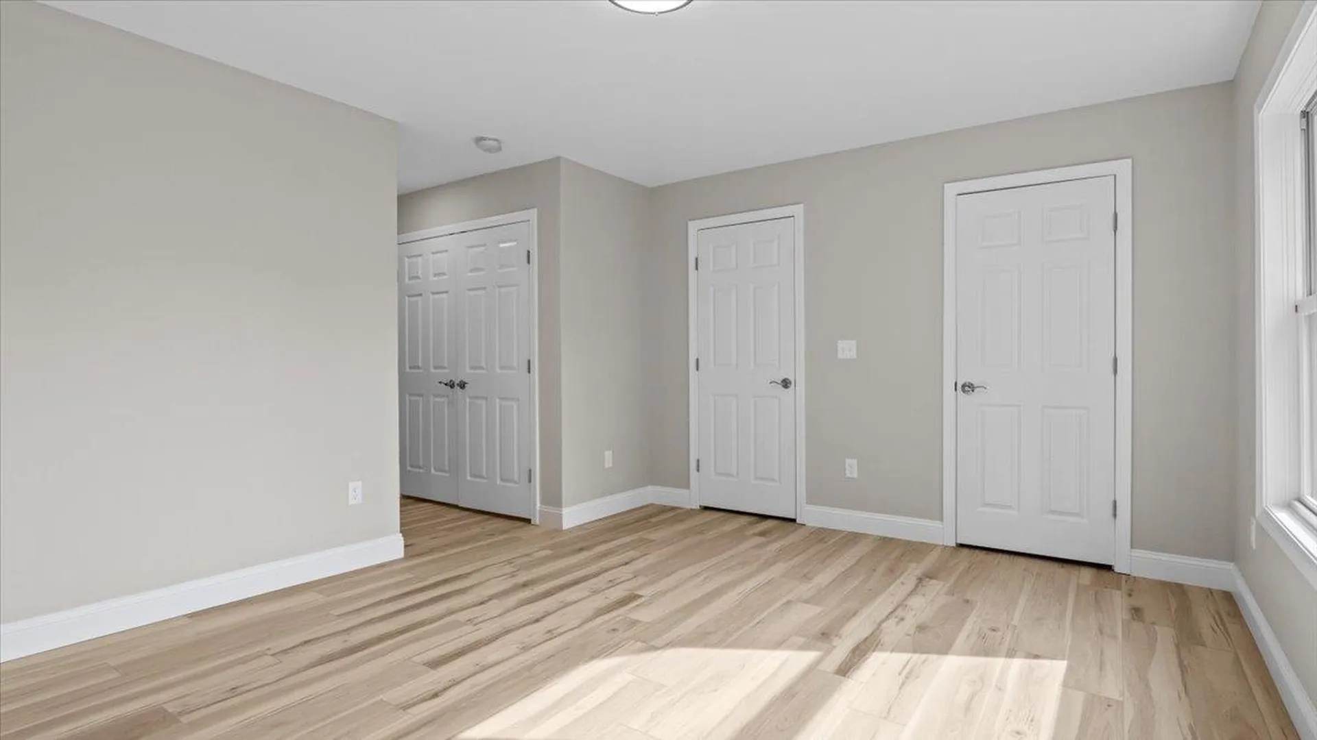 40 Mollys Way Winooski VT 05404