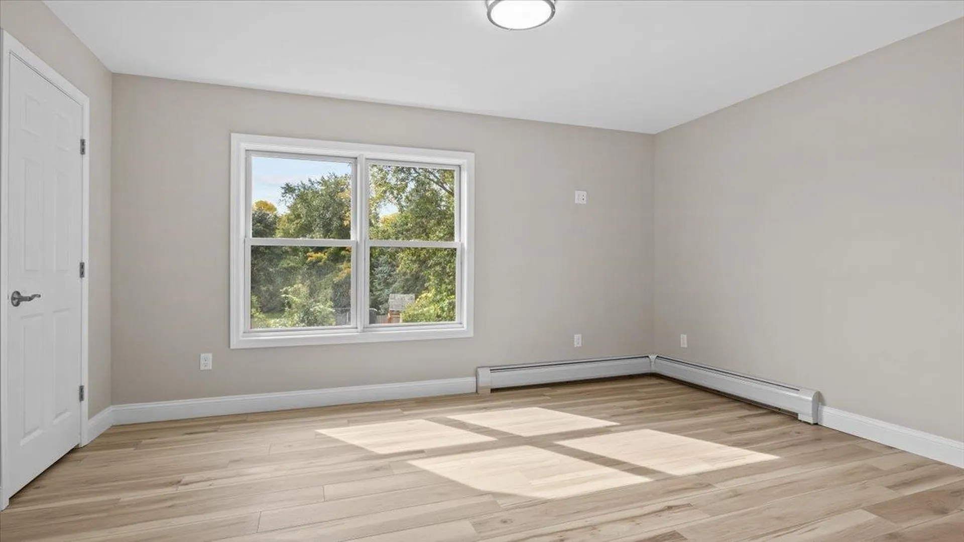 40 Mollys Way Winooski VT 05404