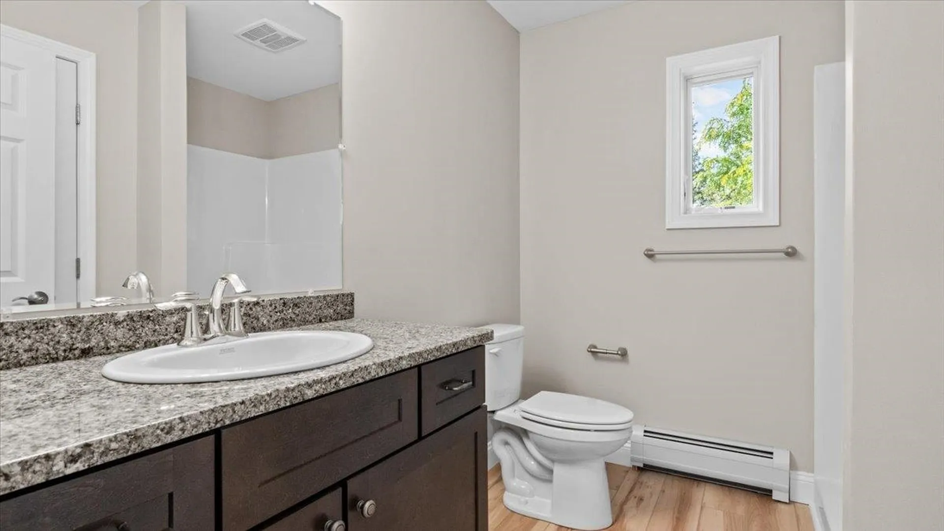 40 Mollys Way Winooski VT 05404