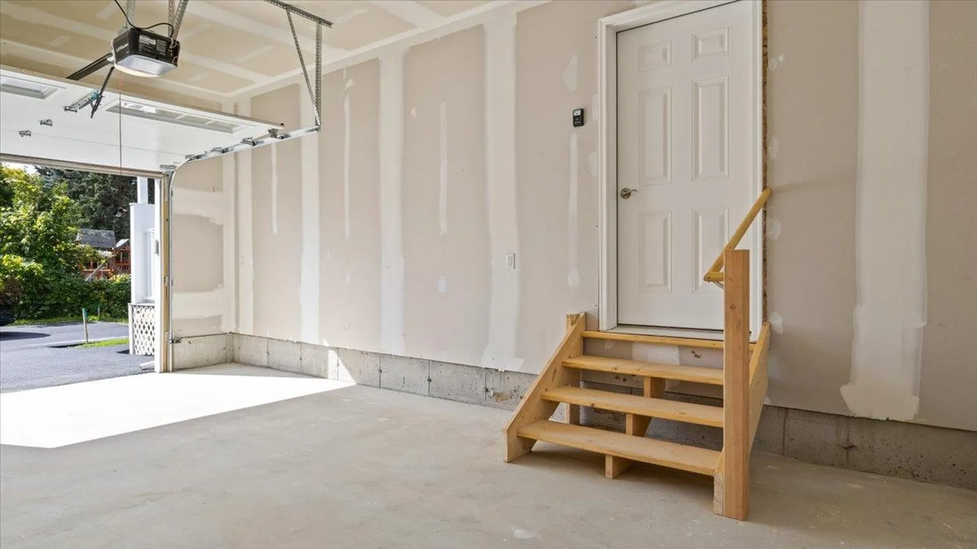 40 Mollys Way Winooski VT 05404