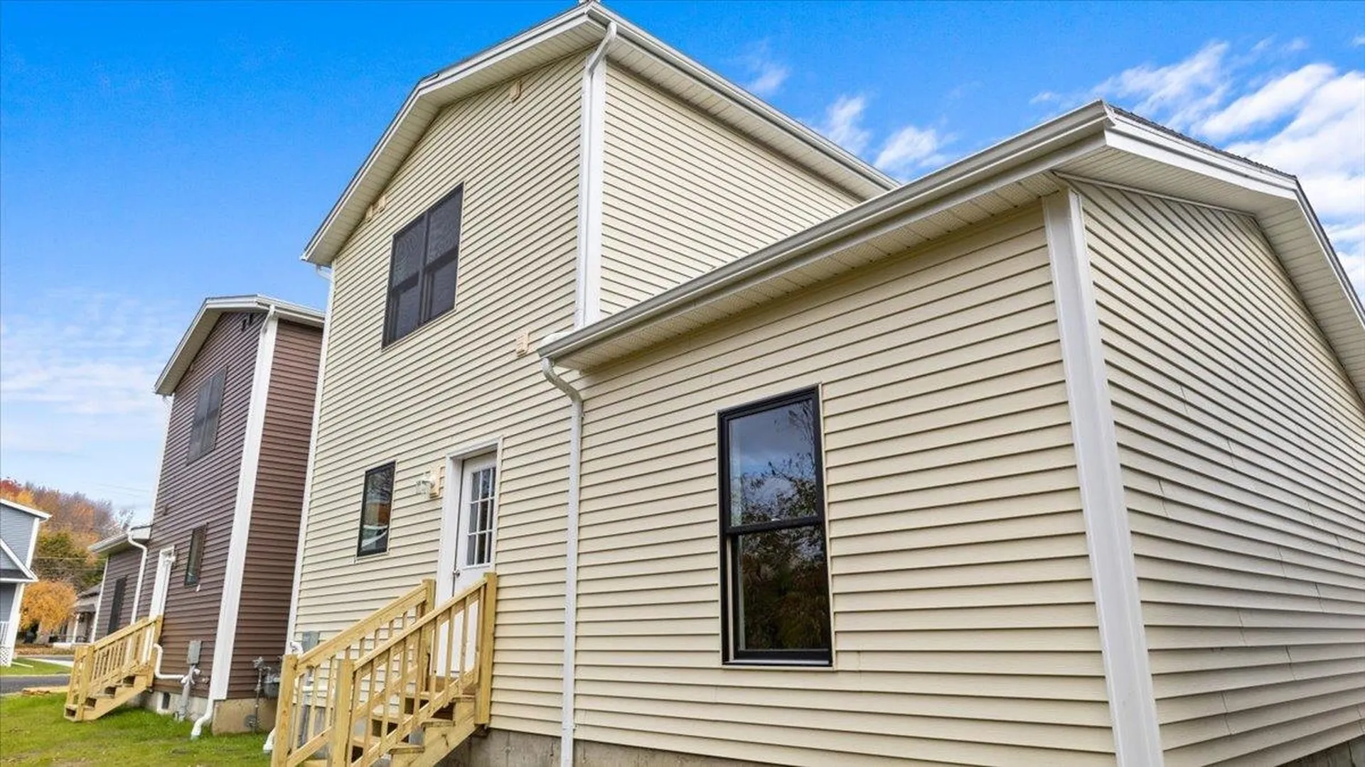 40 Mollys Way Winooski VT 05404