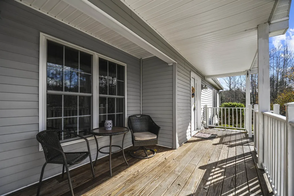 66 Strawbrook Lane Canaan NH 03741