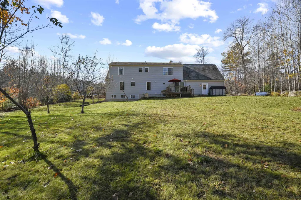 66 Strawbrook Lane Canaan NH 03741