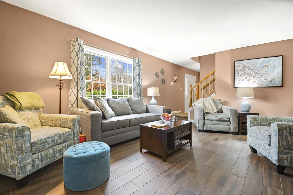 66 Strawbrook Lane Canaan NH 03741