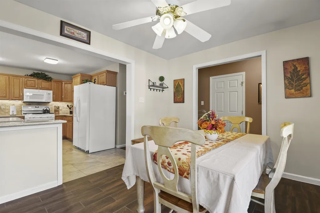 66 Strawbrook Lane Canaan NH 03741