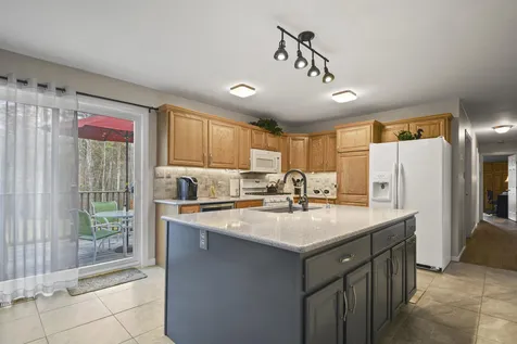 66 Strawbrook Lane Canaan NH 03741