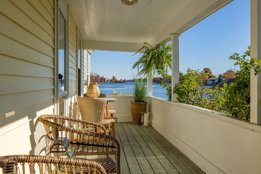 43 Holmes Court Portsmouth NH 03801