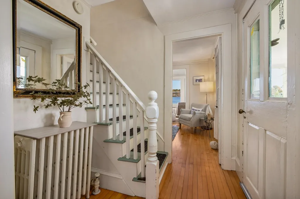 43 Holmes Court Portsmouth NH 03801