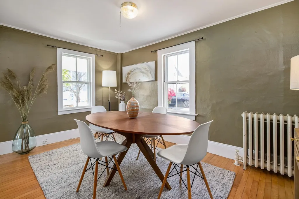 43 Holmes Court Portsmouth NH 03801
