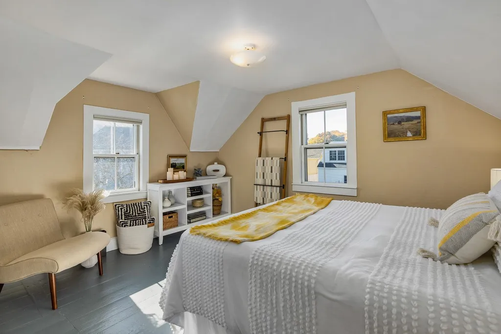 43 Holmes Court Portsmouth NH 03801