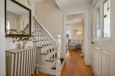 43 Holmes Court Portsmouth NH 03801