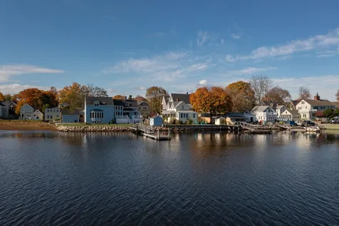 43 Holmes Court Portsmouth NH 03801