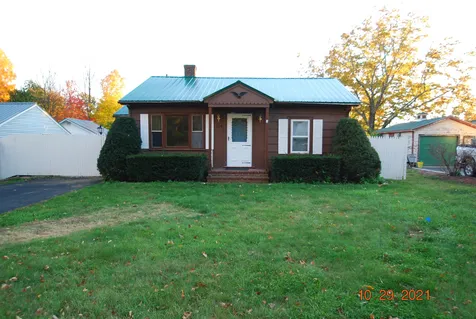 119 Lafayette Street Laconia NH 03246