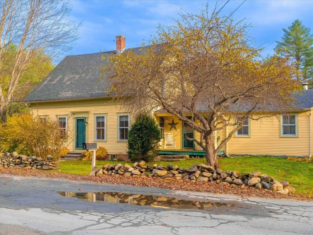 5 Brook Road Orford NH 03777