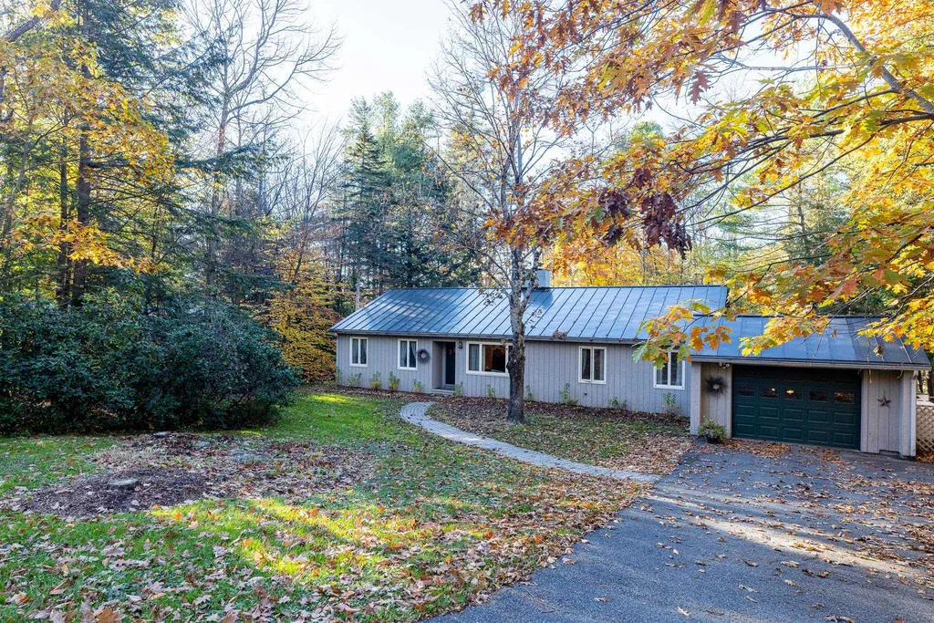 17 Haskins Road Hanover NH 03755