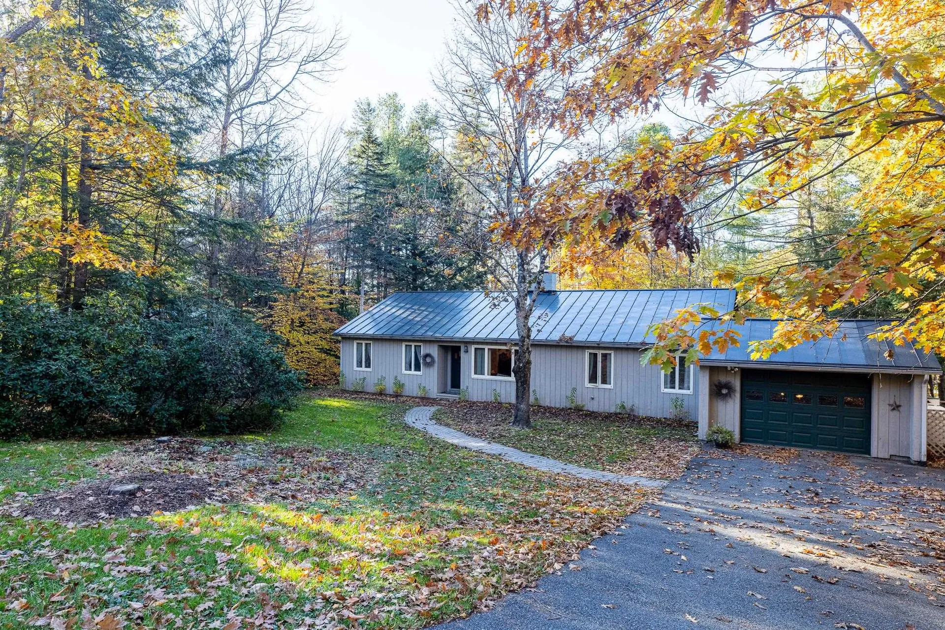 17 Haskins Road Hanover NH 03755
