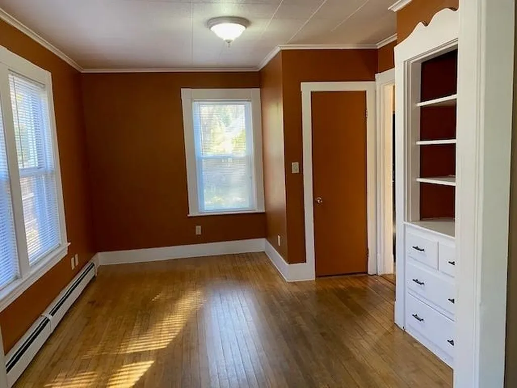 10 Harding Street Rochester NH 03867