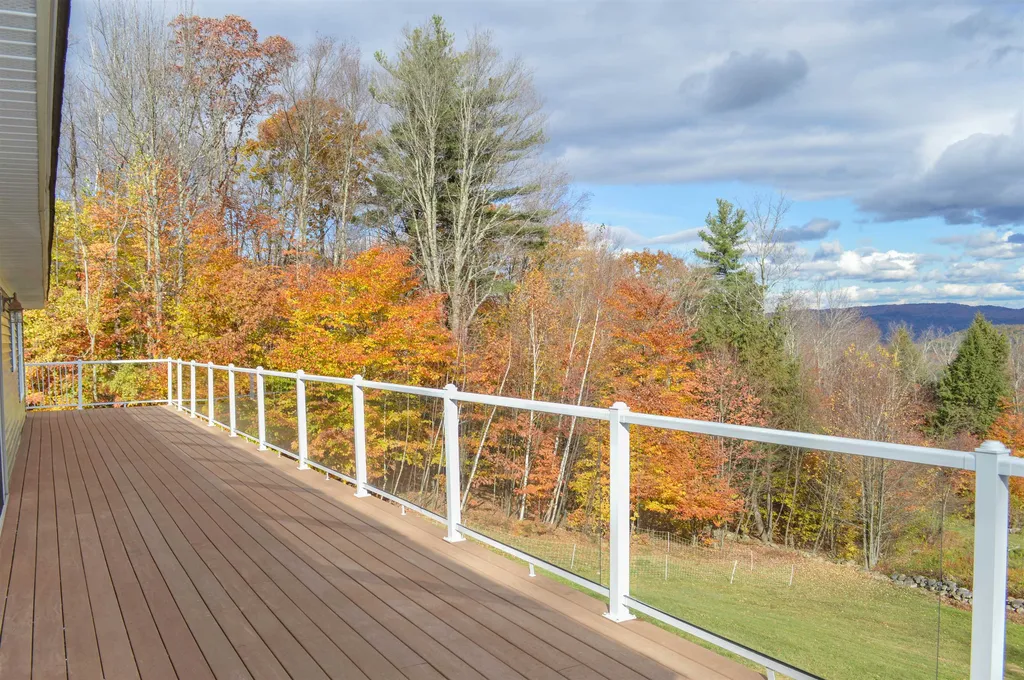 24 Pinnacle Springs Extension Chesterfield NH 03443