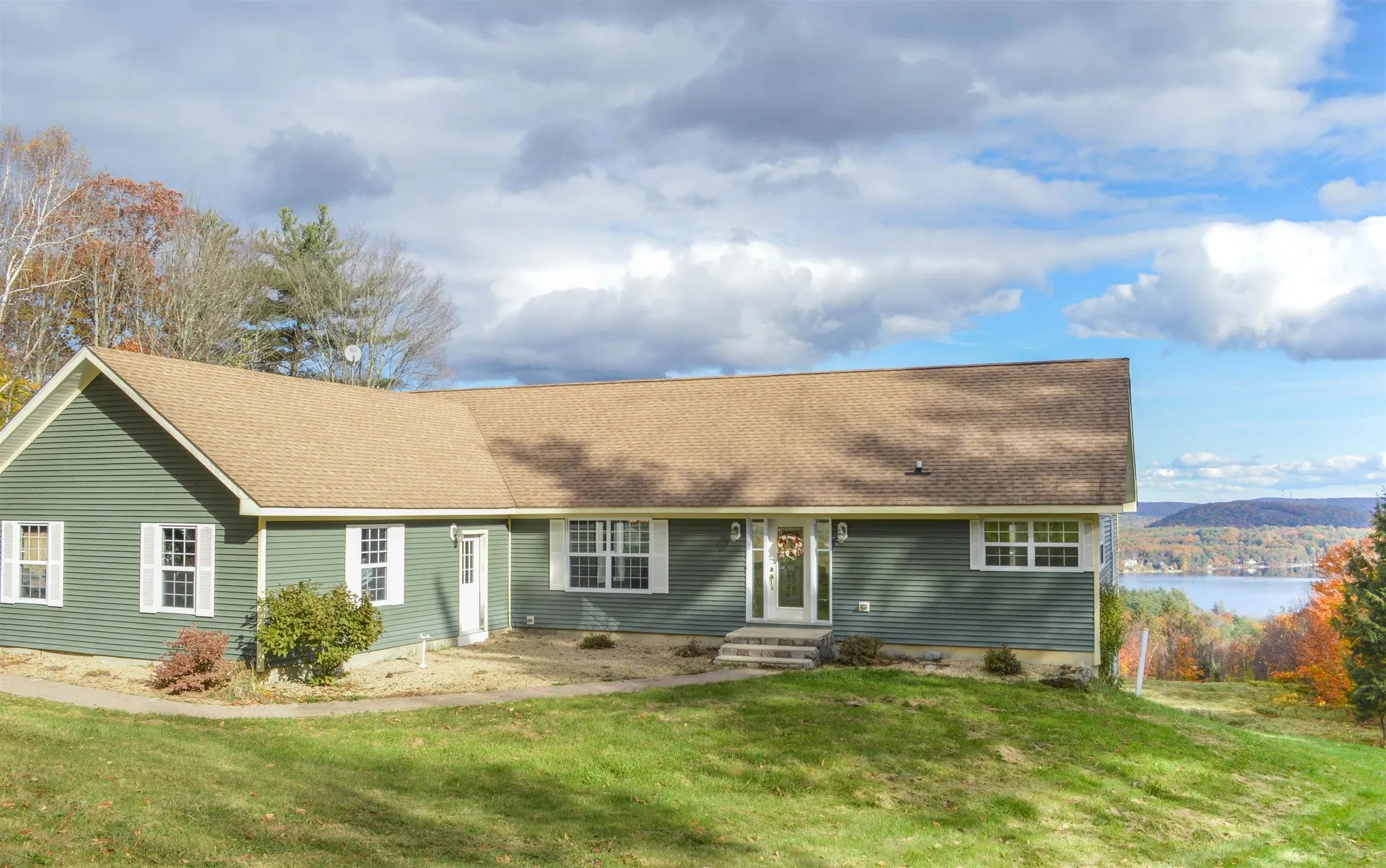 24 Pinnacle Springs Extension Chesterfield NH 03443