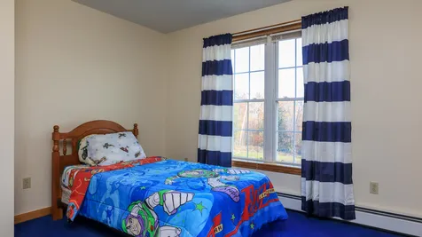 513 Old County Road Deering NH 03244