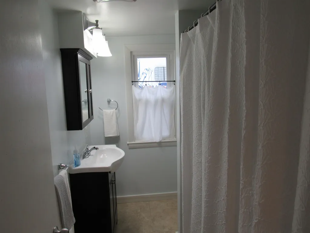 7 Aylward Avenue Swanzey NH 03446