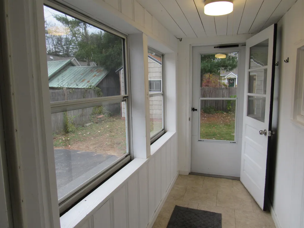 7 Aylward Avenue Swanzey NH 03446