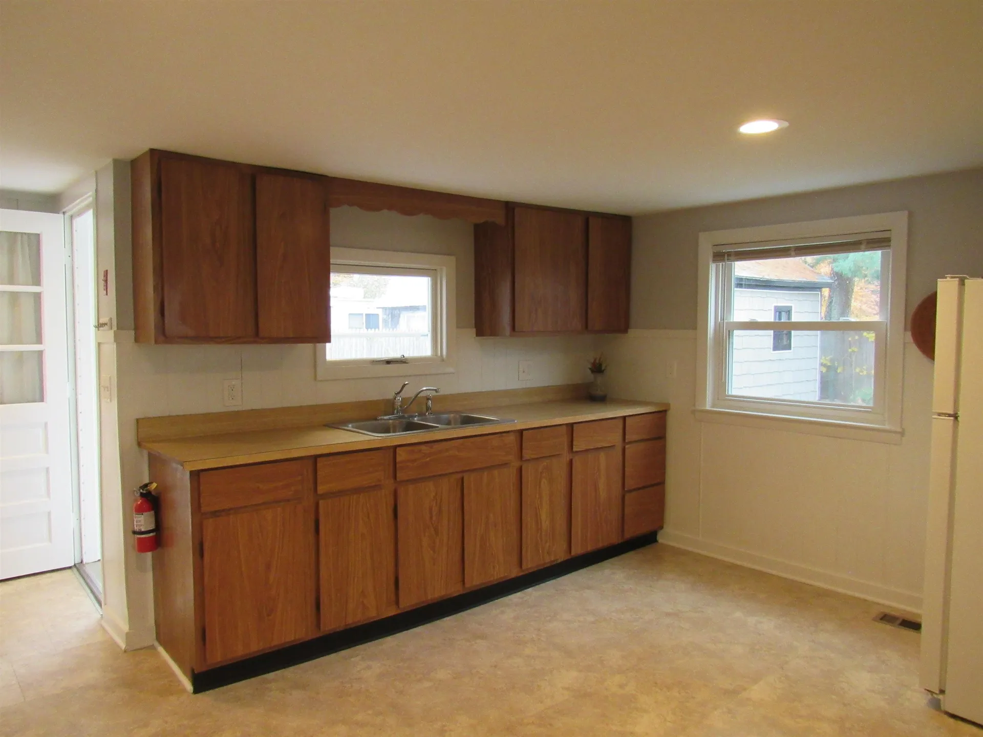 7 Aylward Avenue Swanzey NH 03446