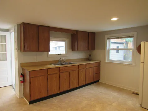 7 Aylward Avenue Swanzey NH 03446