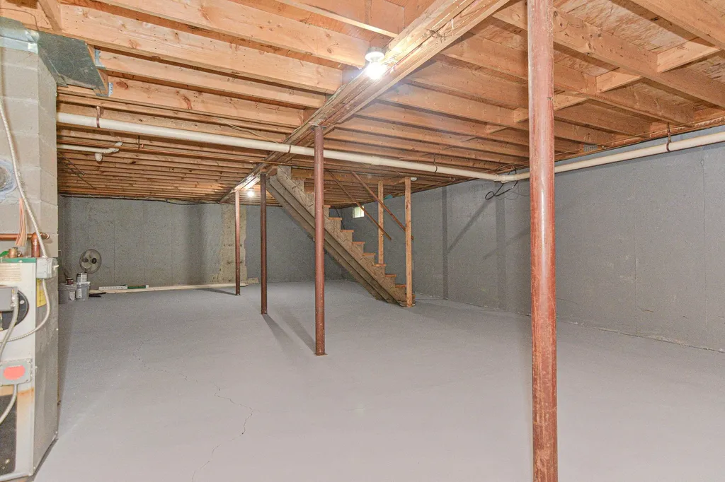 160 Etna Road Lebanon NH 03766